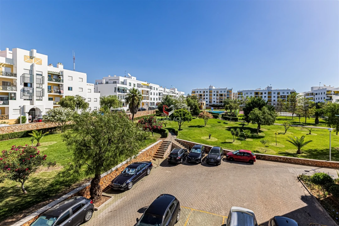 Apartamento T2 para Venda em Armação de Pera Foto 18