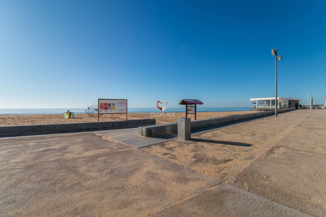 Apartamento T2 para Venda em Armação de Pera Foto 42