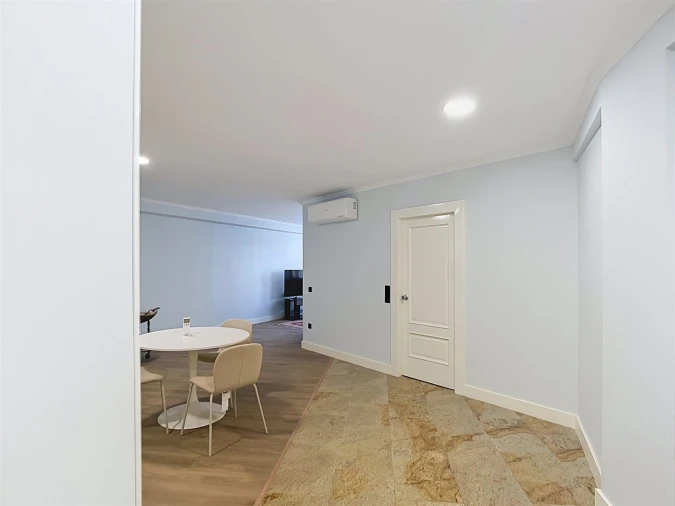 Apartamento T1 para Venda em Cedofeita, Santo Ildefonso, Sé, Miragaia, São Nicolau e Vitória Foto 9