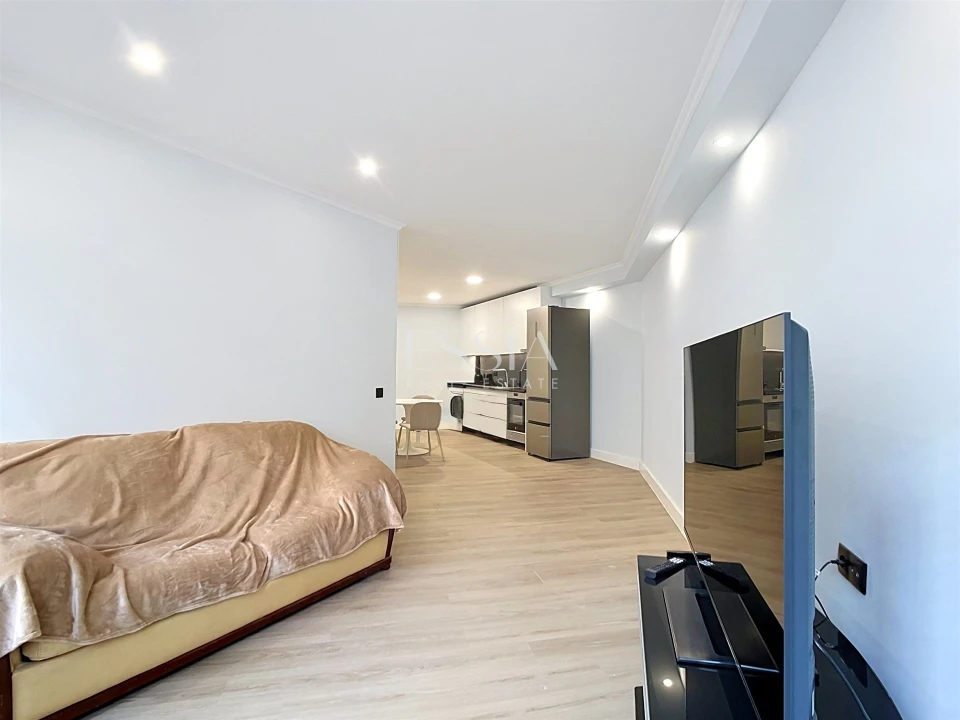 Apartamento T1 para Venda em Cedofeita, Santo Ildefonso, Sé, Miragaia, São Nicolau e Vitória Foto 4