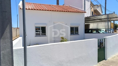 Moradia T3 para Venda em Marinha Grande