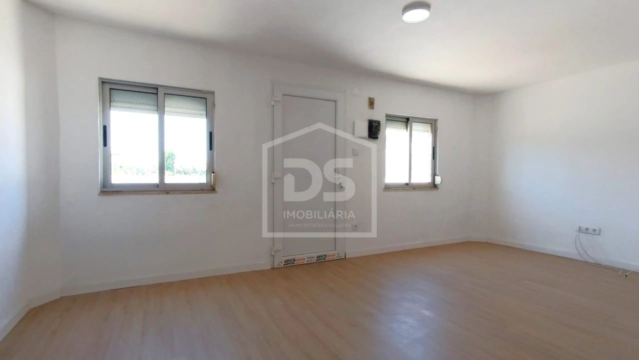 Moradia T3 para Venda em Marinha Grande Foto 7