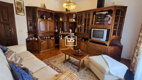 Apartamento T2 para Venda em Sabugal e Aldeia de Santo António