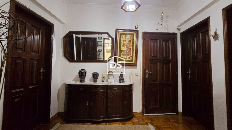Apartamento T2 para Venda em Sabugal e Aldeia de Santo António Foto 6