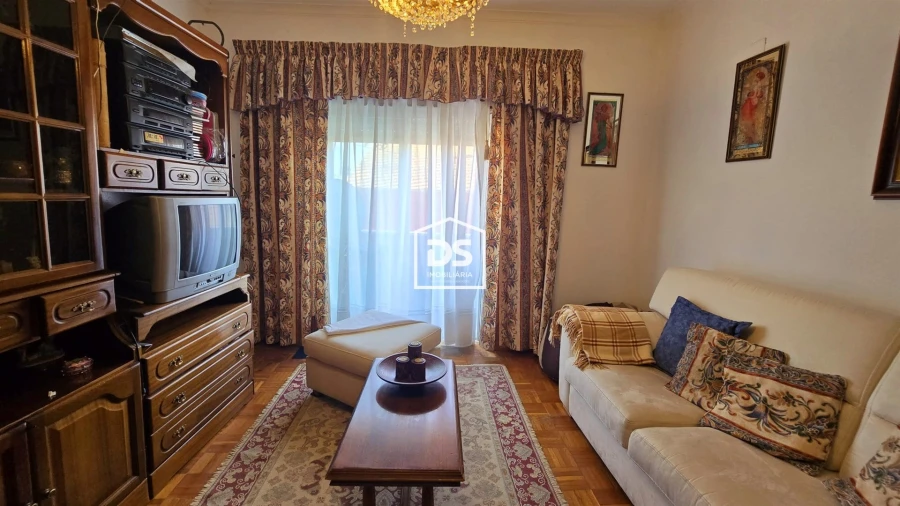 Apartamento T2 para Venda em Sabugal e Aldeia de Santo António Foto 13