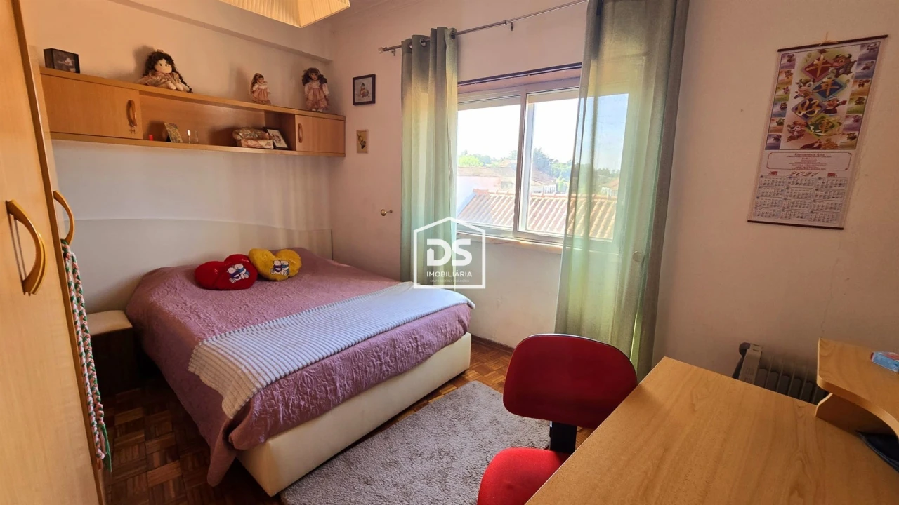 Apartamento T2 para Venda em Sabugal e Aldeia de Santo António Foto 4