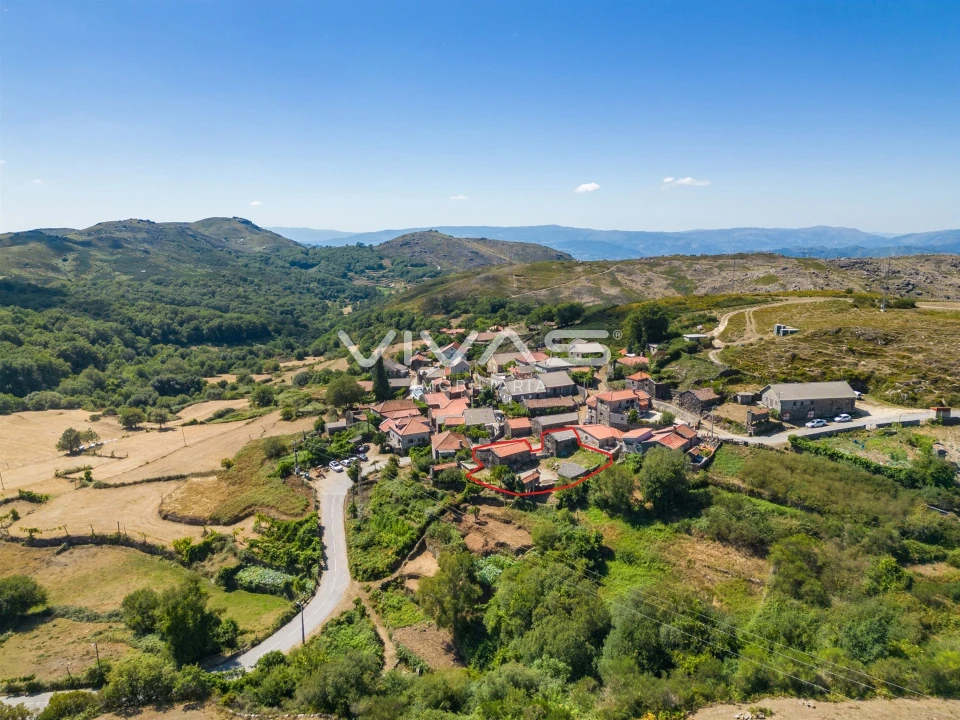 Moradia T0 para Venda em Cibões e Brufe Foto 16