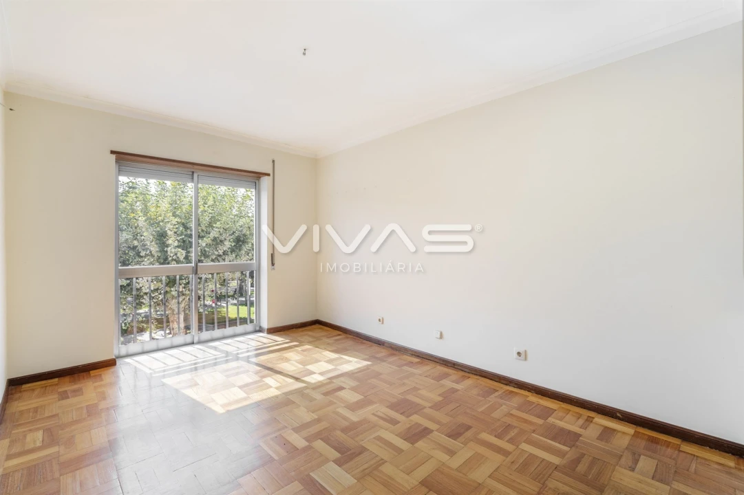 Apartamento T2 para Venda em Vila Verde e Barbudo Foto 16