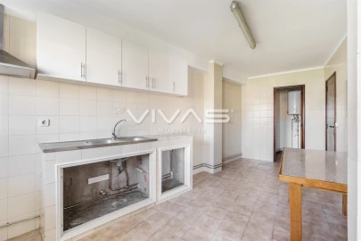 Apartamento T2 para Venda em Vila Verde e Barbudo