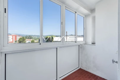 Apartamento T2 para Venda em Vila Verde e Barbudo