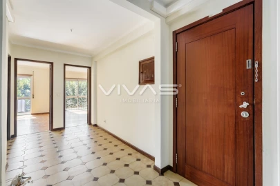Apartamento T2 para Venda em Vila Verde e Barbudo
