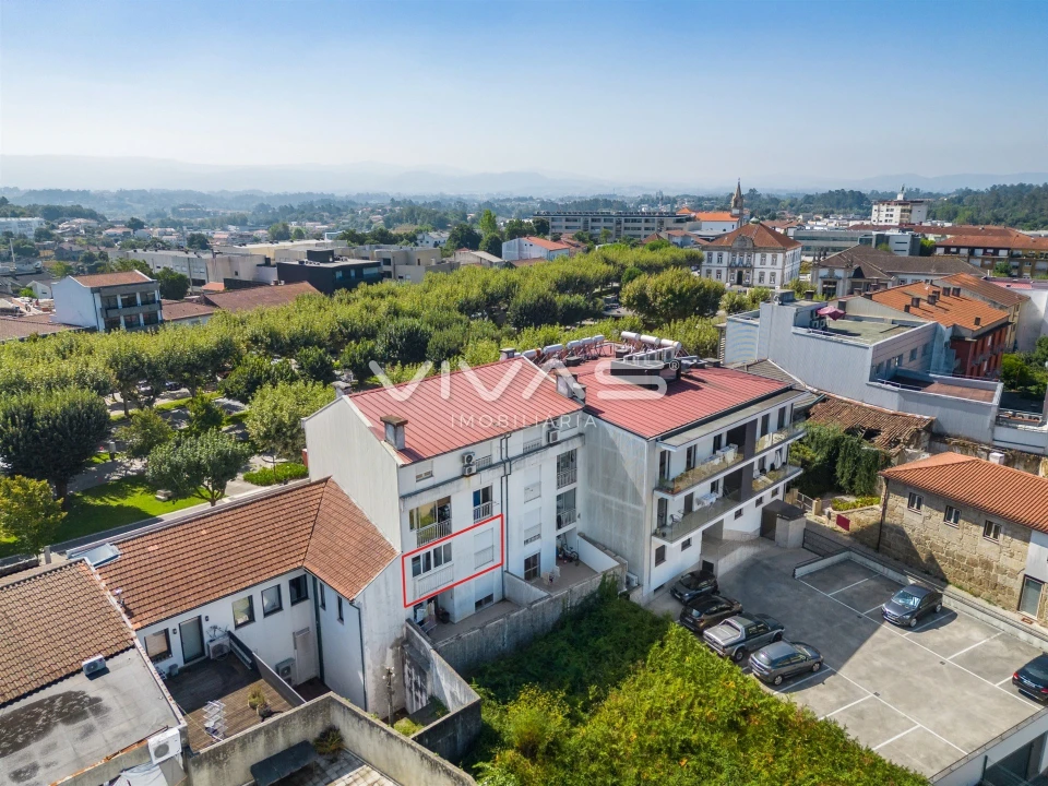 Apartamento T2 para Venda em Vila Verde e Barbudo Foto 27