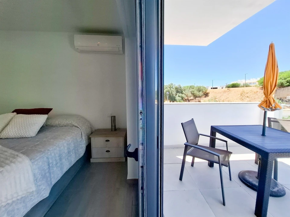 Moradia T5 para Venda em Albufeira e Olhos de Água Foto 25
