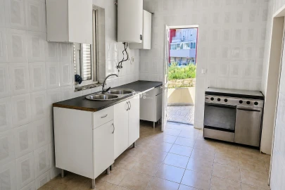 Moradia T2 para Venda em Riba de Ave