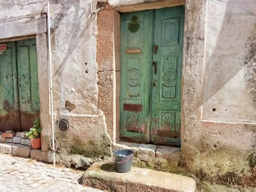 Moradia T6 para Venda em São João da Pesqueira e Várzea de Trevões