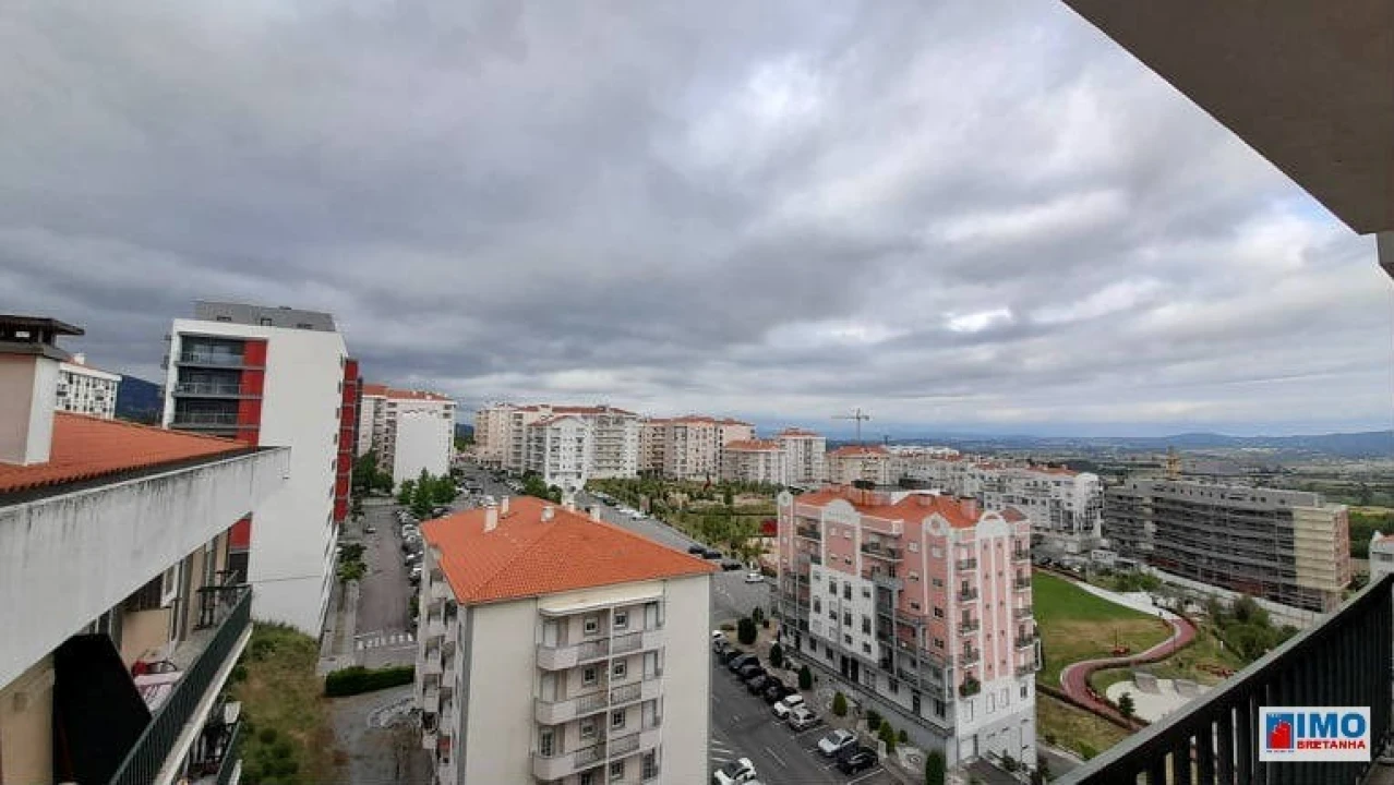 Apartamento T4 para Arrendamento em Covilhã e Canhoso Foto 1
