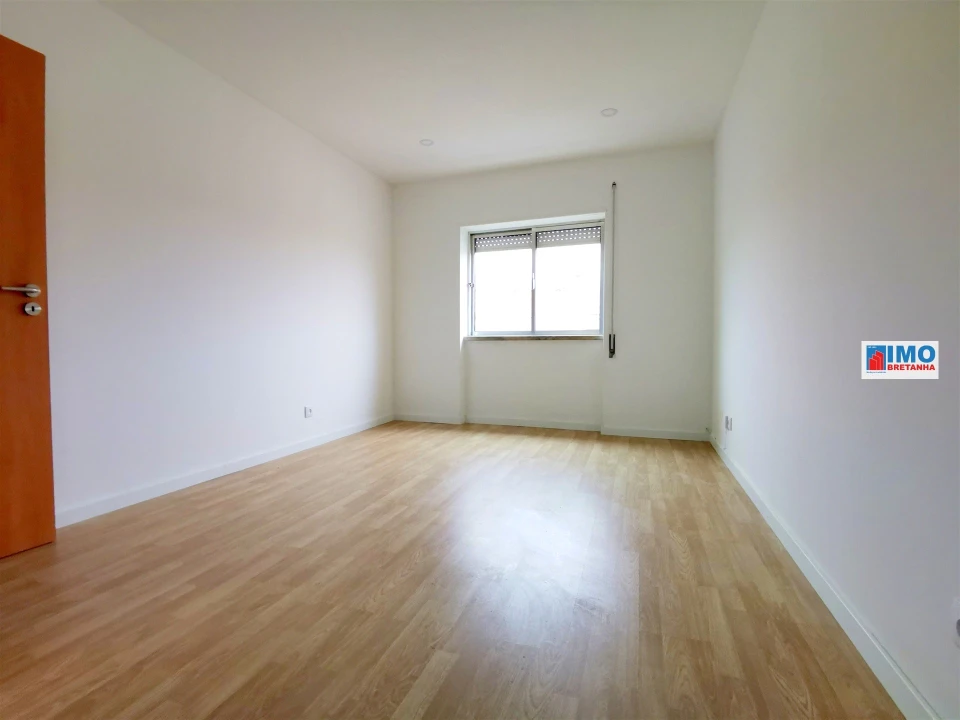 Apartamento T2 para Venda em Castelo Branco Foto 9
