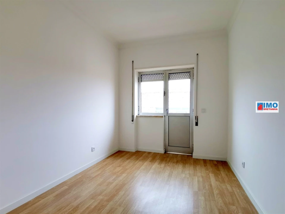 Apartamento T2 para Venda em Castelo Branco Foto 3