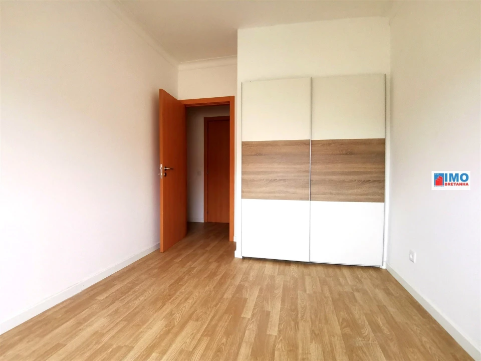 Apartamento T2 para Venda em Castelo Branco Foto 6