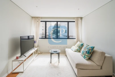 Apartamento T1 para Arrendamento em Paranhos