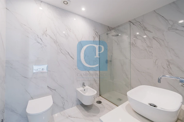 Apartamento T1 para Arrendamento em Paranhos Foto 15