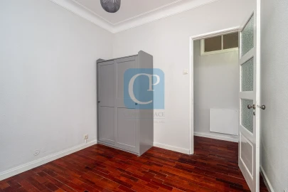 Moradia T2 para Arrendamento em Paranhos