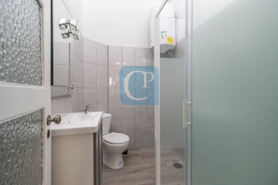 Moradia T2 para Arrendamento em Paranhos