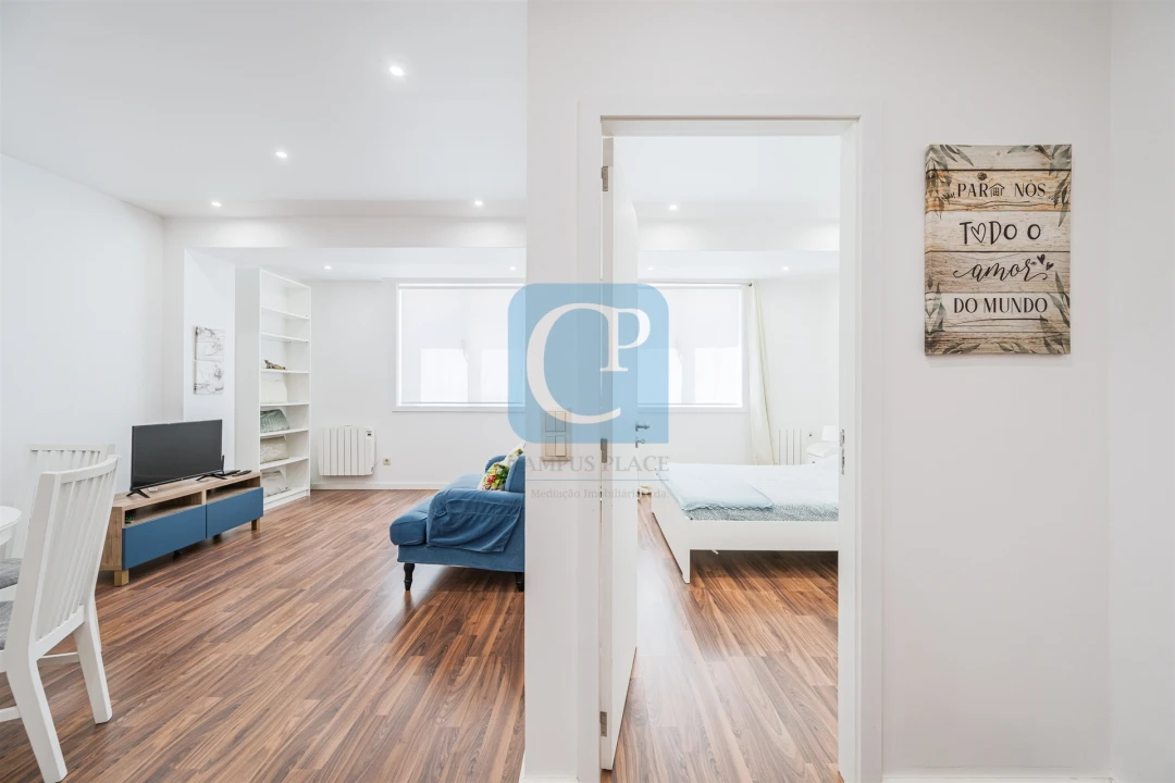 Apartamento T1 para Arrendamento em Lordelo do Ouro e Massarelos Foto 11
