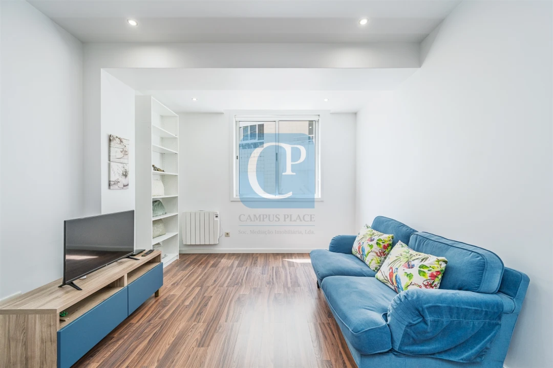 Apartamento T1 para Arrendamento em Lordelo do Ouro e Massarelos Foto 3
