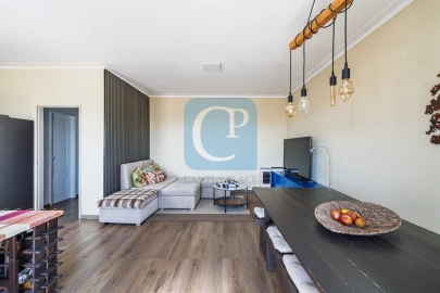 Apartamento T3 para Venda em Mafamude e Vilar do Paraíso