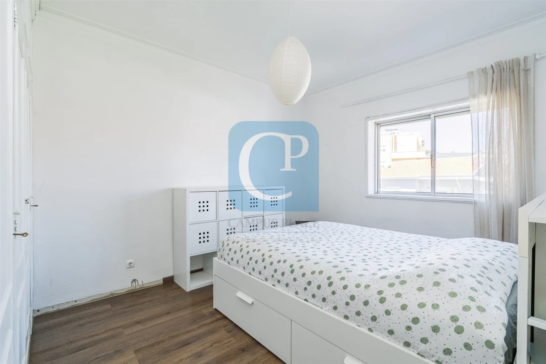 Apartamento T3 para Venda em Mafamude e Vilar do Paraíso Foto 16