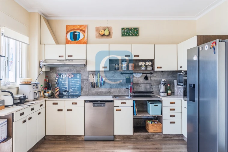 Apartamento T3 para Venda em Mafamude e Vilar do Paraíso Foto 7