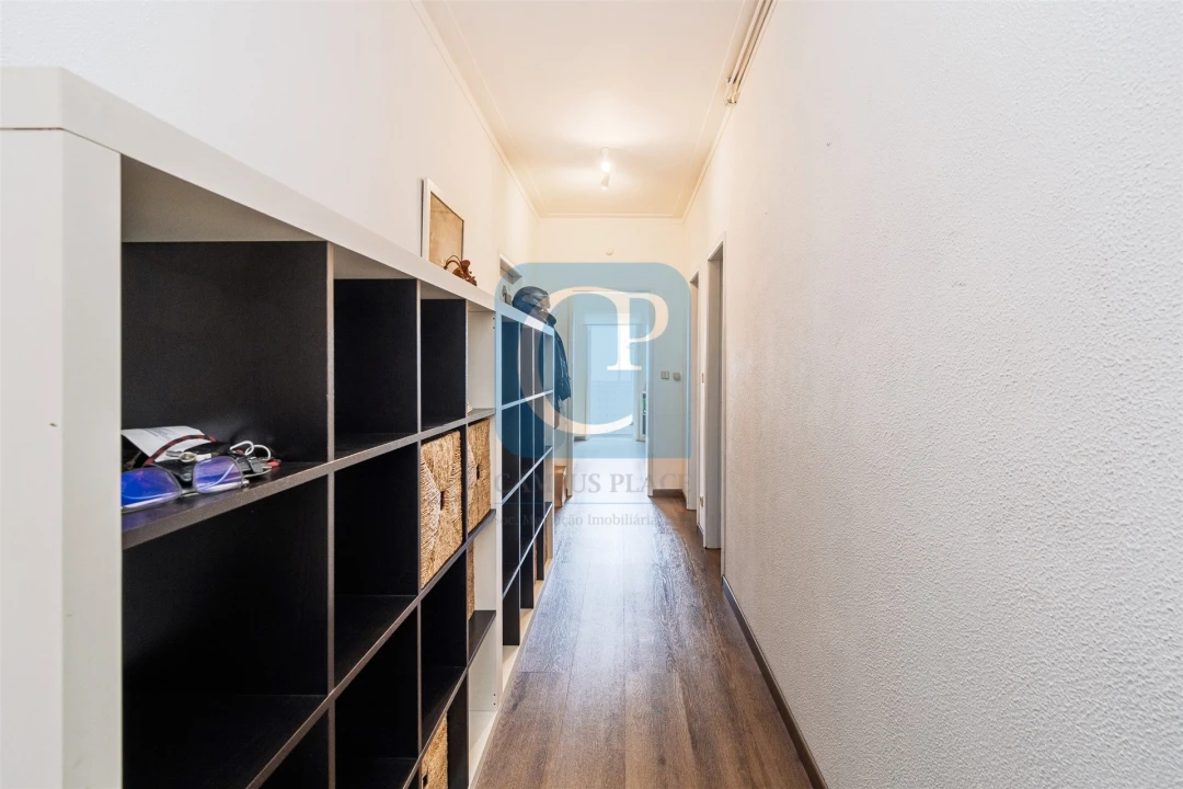 Apartamento T3 para Venda em Mafamude e Vilar do Paraíso Foto 3