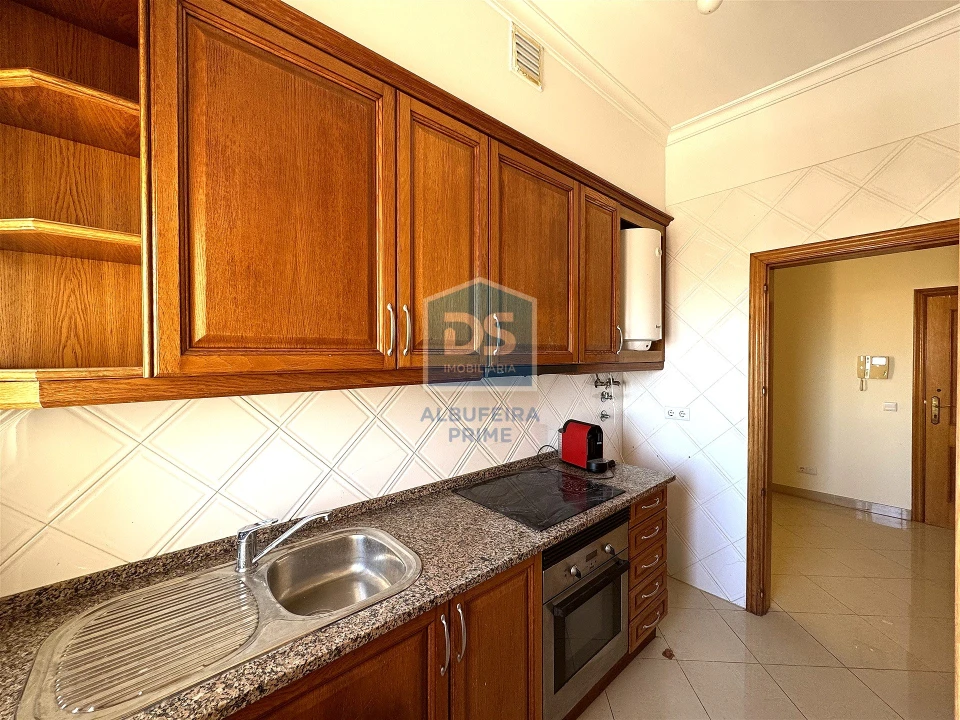 Apartamento T1 para Venda em Boliqueime Foto 9