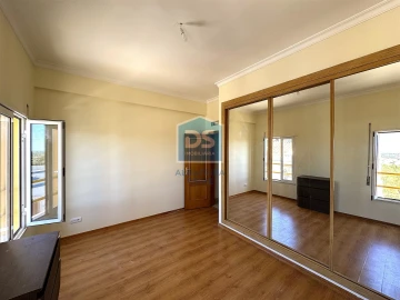 Apartamento T1 para Venda em Boliqueime