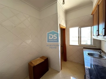 Apartamento T1 para Venda em Boliqueime