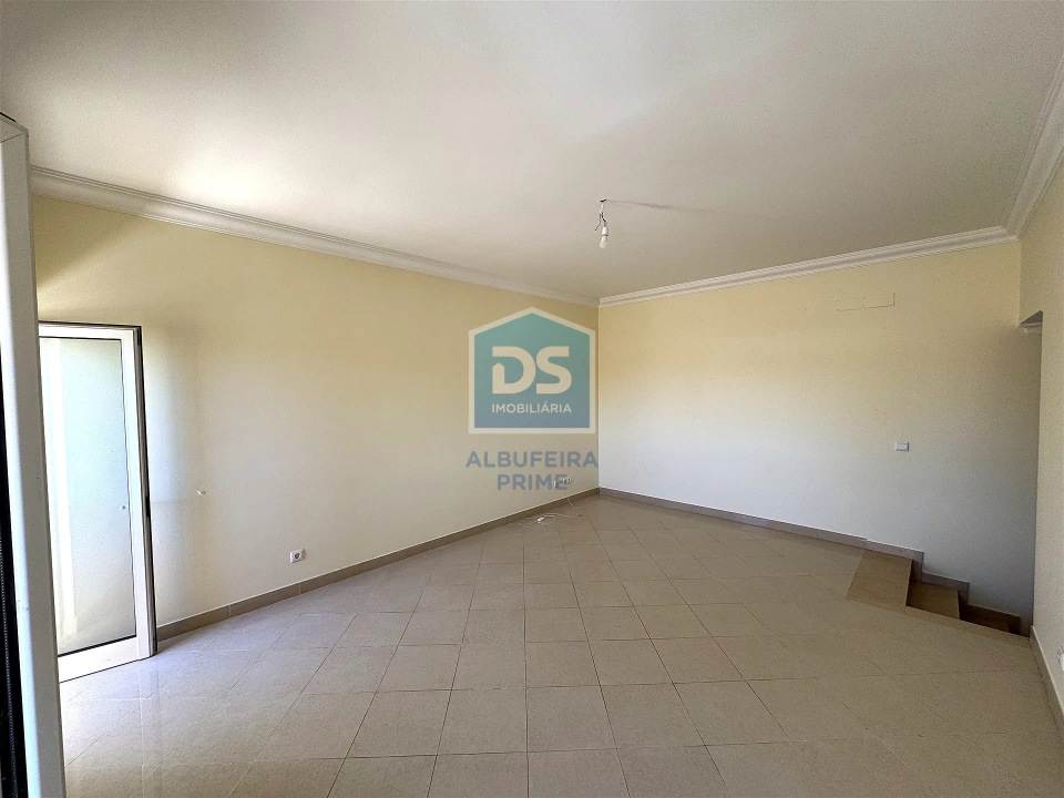 Apartamento T1 para Venda em Boliqueime Foto 2