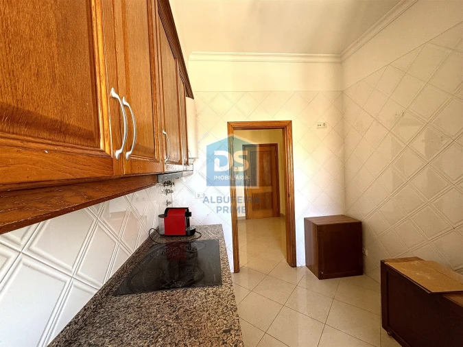 Apartamento T1 para Venda em Boliqueime Foto 10