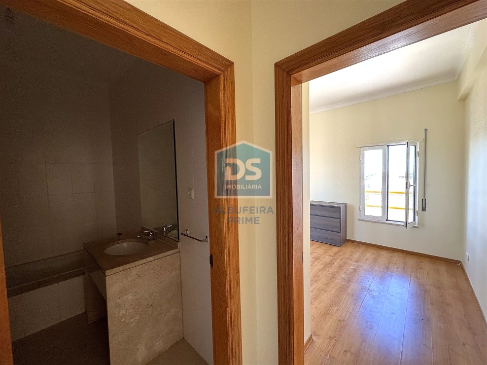 Apartamento T1 para Venda em Boliqueime Foto 26
