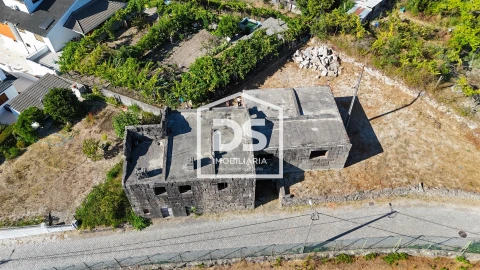 Moradia T3 para Venda em Castelões