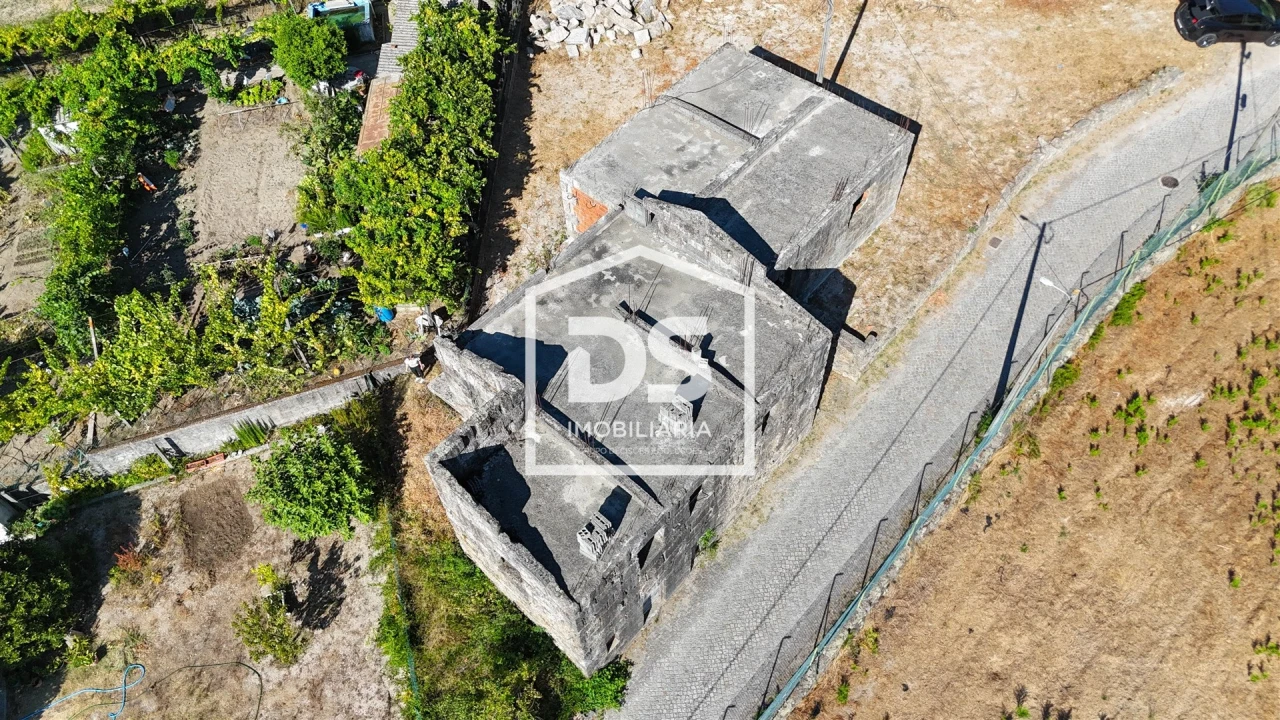Moradia T3 para Venda em Castelões Foto 7
