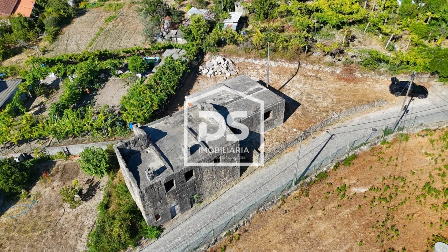 Moradia T3 para Venda em Castelões Foto 12