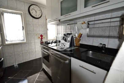Apartamento T4 para Venda em Santa Marinha e São Pedro da Afurada