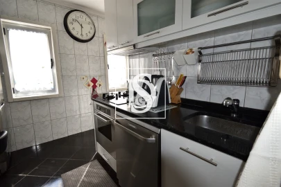 Apartamento T4 para Venda em Santa Marinha e São Pedro da Afurada