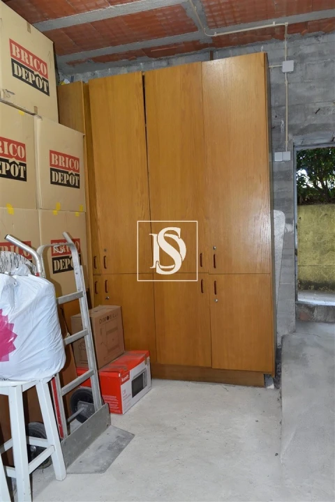 Apartamento T4 para Venda em Santa Marinha e São Pedro da Afurada