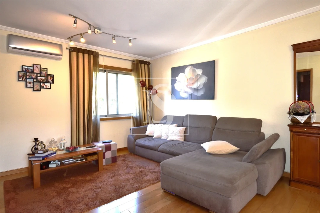 Apartamento T4 para Venda em Santa Marinha e São Pedro da Afurada Foto 11
