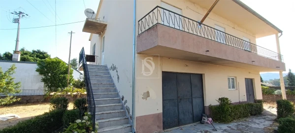 Moradia T3 para Venda em Tortosendo