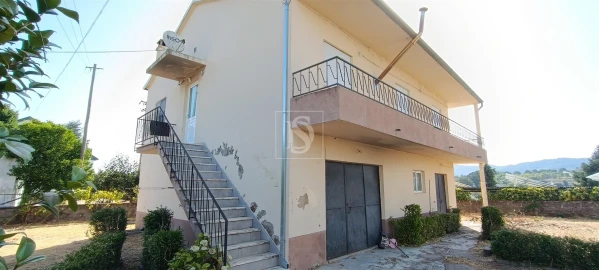 Moradia T3 para Venda em Tortosendo