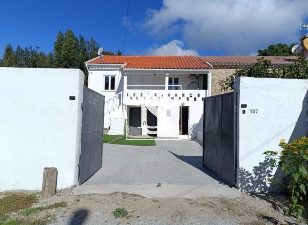 Moradia T3 para Venda em São Vicente da Beira Foto 1