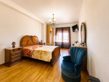 Apartamento T2 para Venda em Serzedo e Perosinho